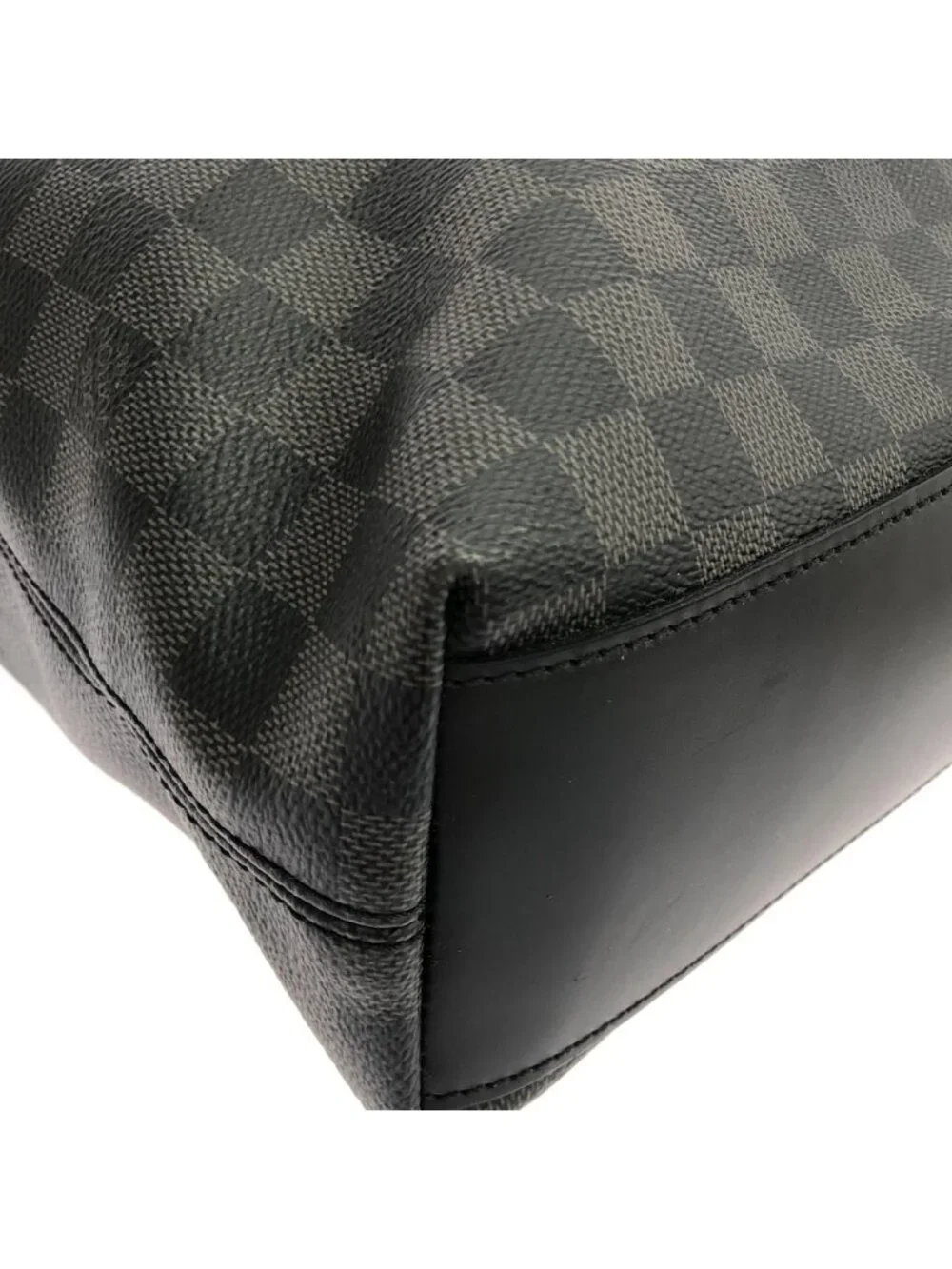 Louis Vuitton Damier Graphite Sky Line